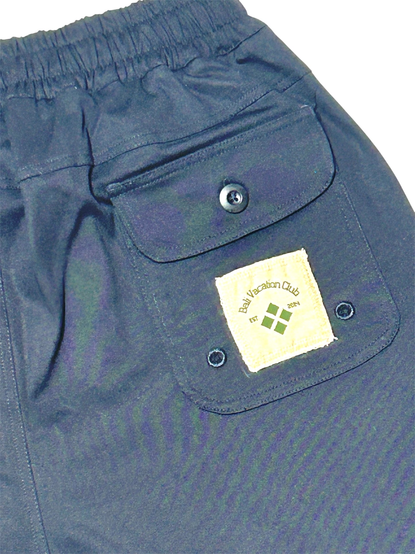 Grove Shorts – Black